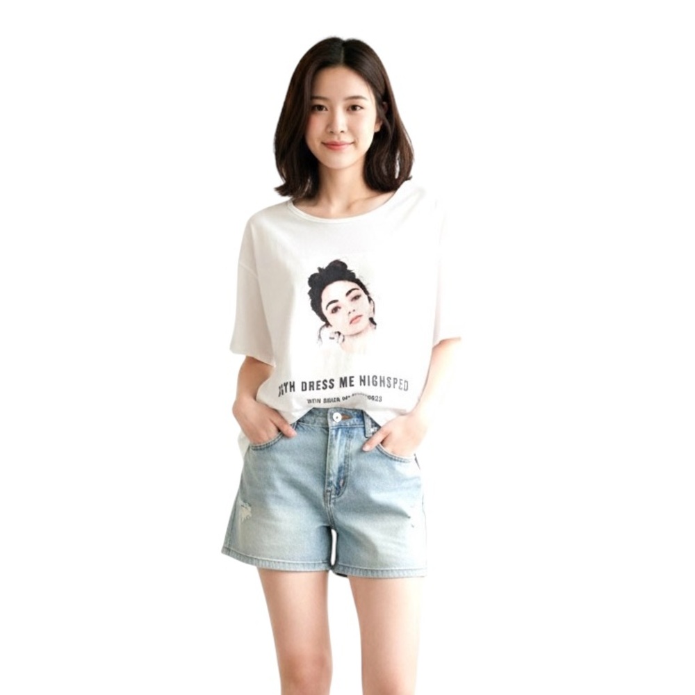Graphic White T-Shirt